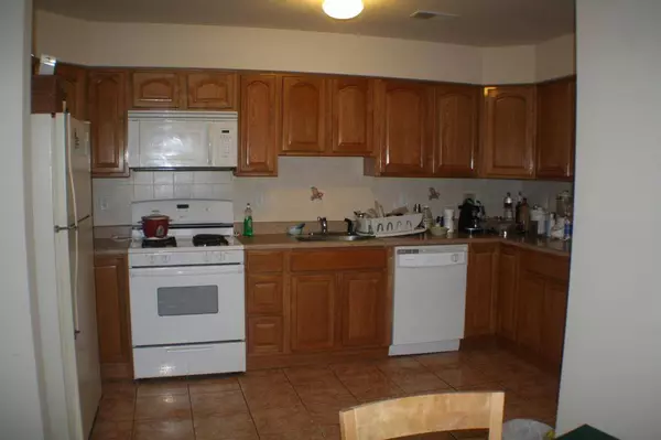 217-223 Pearl St, Branchburg Twp., NJ 08853