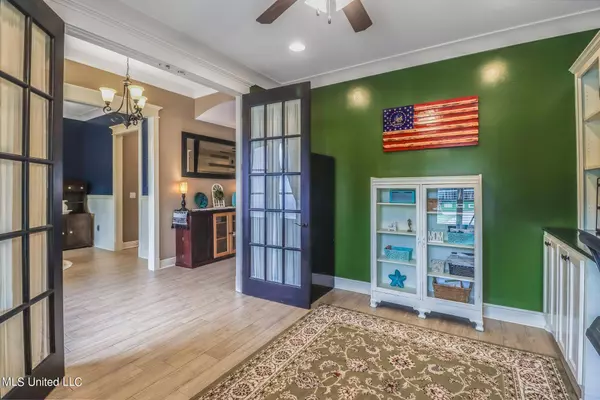 311 Goose Pointe Boulevard, Biloxi, MS 39531