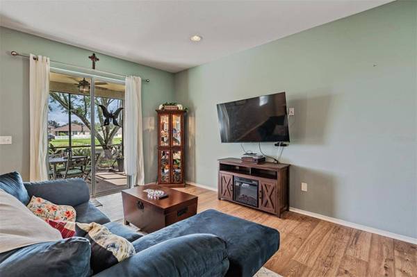 11126 GOLDENROD FERN DR, Riverview, FL 33569