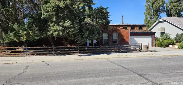 145 Mt Grant Ave, Hawthorne, NV 89415