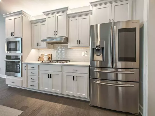 14451 S Greeley ST, Olathe, KS 66061