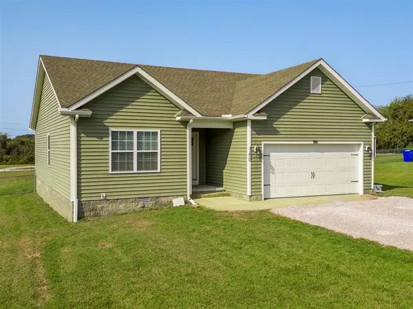 360 Peterson Avenue, Auburn, KY 42206