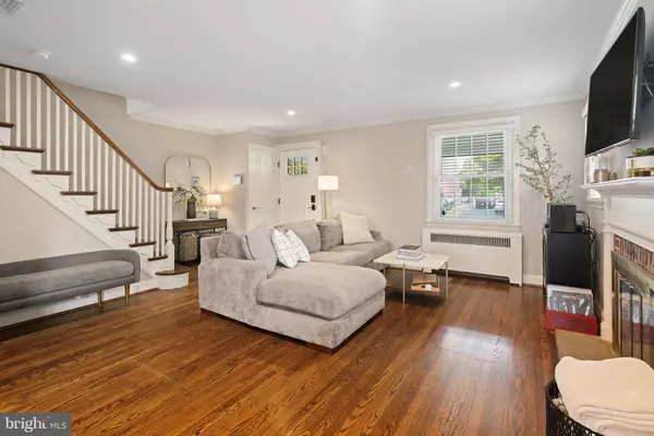 13 BRAEBURN RD, Havertown, PA 19083