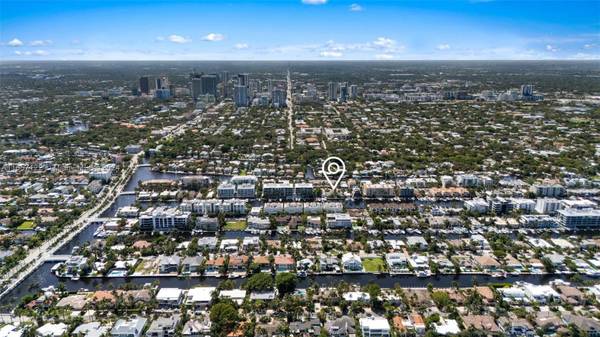 94-96 Hendricks Isle, Fort Lauderdale, FL 33301