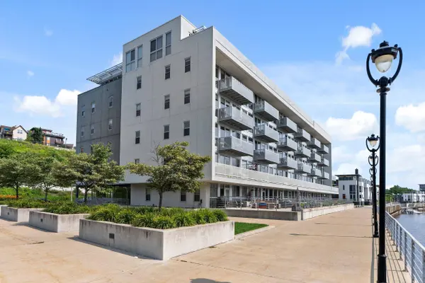 1902 N Commerce Unit 109, Milwaukee, WI 53212