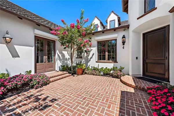 4 Overlook DR, Ladera Ranch, CA 92694