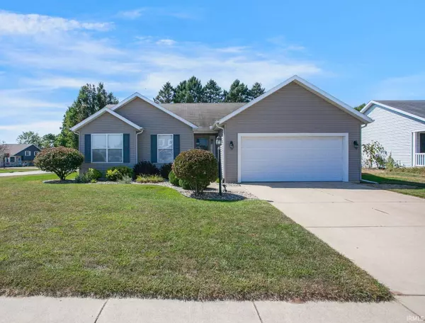 4315 Jade Crossing Drive, South Bend, IN 46628