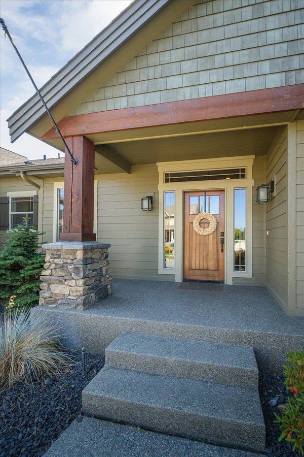 11302 E Sandstone Ln, Spokane Valley, WA 99206