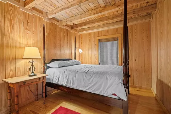 318 Hatteras RDG, Six Mile, SC 29682