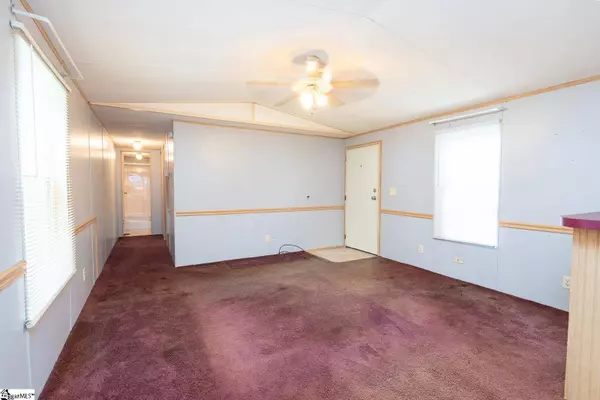 14 Golden Lane, Piedmont, SC 29673