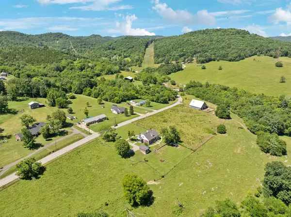 92 Turkey Creek Hwy, Carthage, TN 37030