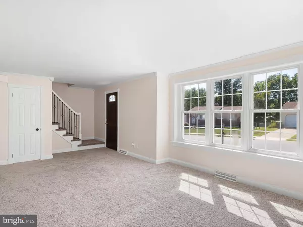 2111 CAROL DR, Wilmington, DE 19808