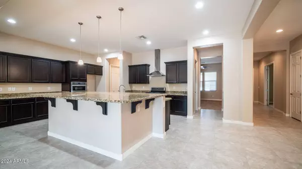 21425 E SUNSET Drive, Queen Creek, AZ 85142