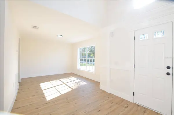 17 LLOSHIRE PATH, Palm Coast, FL 32164