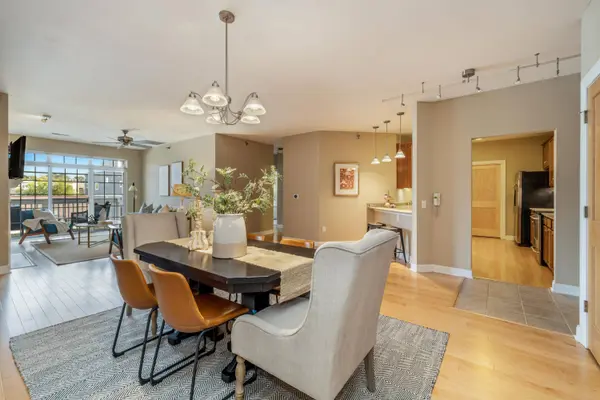 1888 N Humboldt Unit 302, Milwaukee, WI 53202