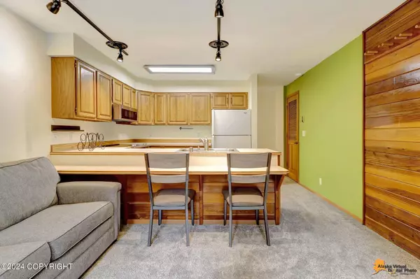 271 Crystal Mountain RD #B-06, Girdwood, AK 99587