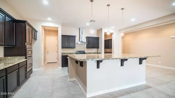 21425 E SUNSET Drive, Queen Creek, AZ 85142