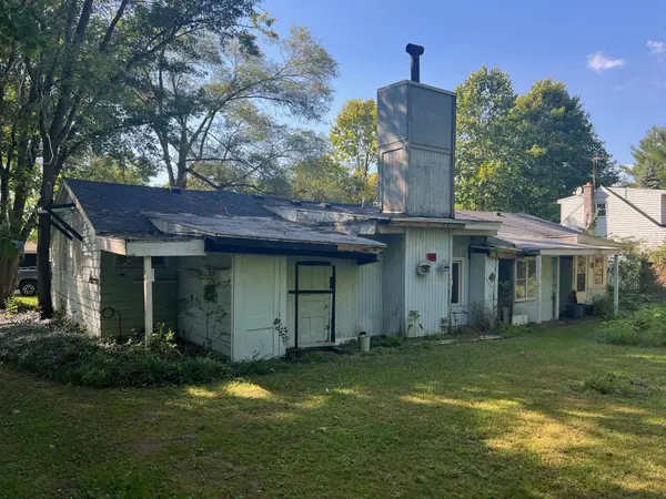 3836 Standish NE Avenue, Grand Rapids, MI 49525