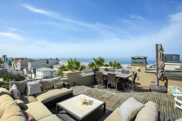 B 2 Surfside Ave, Surfside Ca 90743,