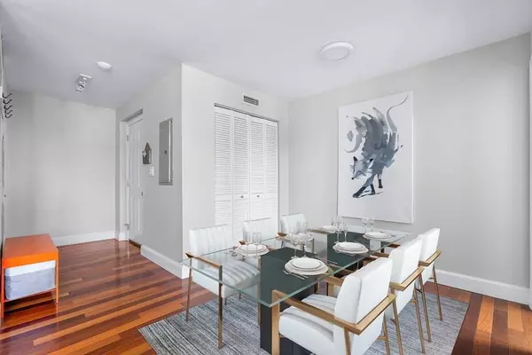 35 Flint St #209, Salem, MA 01970