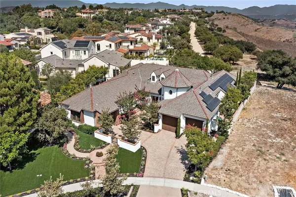 4 Overlook DR, Ladera Ranch, CA 92694