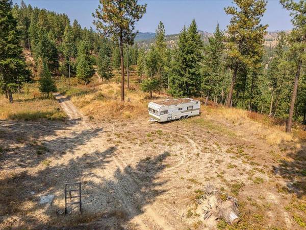 1828 B Hutchison Rd, Addy, WA 99101