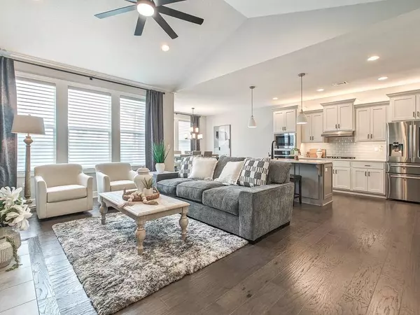 14451 S Greeley ST, Olathe, KS 66061