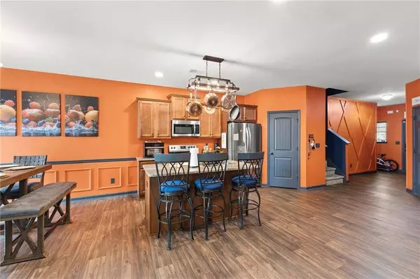 100 Magnaview DR, Mcdonough, GA 30253