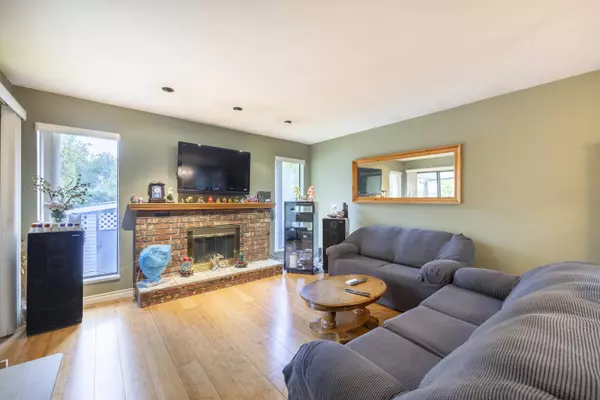 2480 MCLENNAN AVE, Richmond, BC V6X 2N7