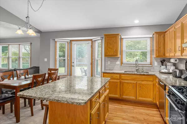 211 Turnbridge DR, Shorewood, IL 60404