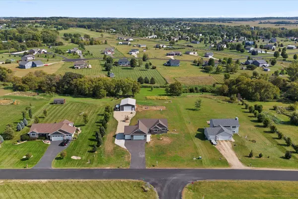 1019 166th ST, Hammond, WI 54015