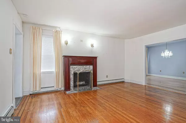 7013-15 GLENLOCH ST, Philadelphia, PA 19135