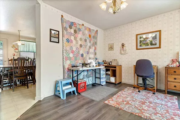 10298 Mountain Lion LN, Grass Valley, CA 95949