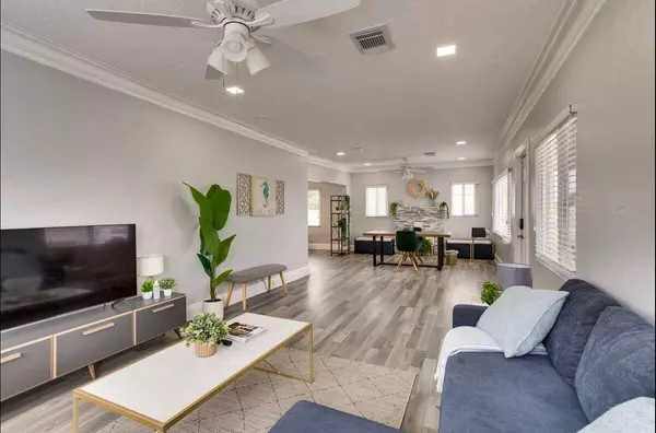 1022 State ST, West Palm Beach, FL 33407
