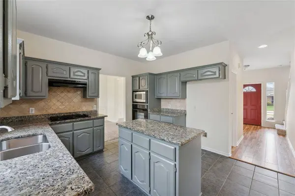 1813 Thornhill Way, Wylie, TX 75098