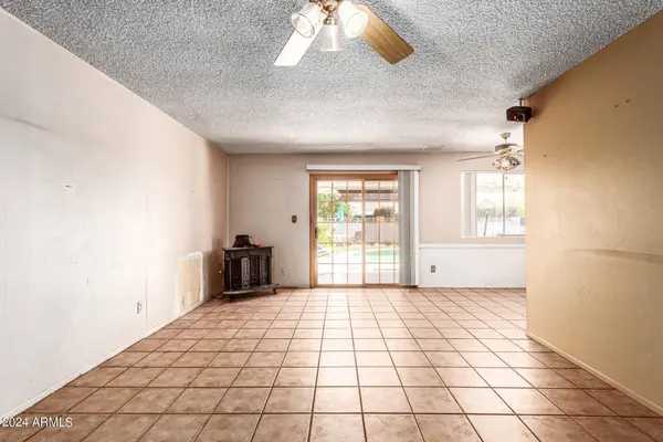 3137 N GRANITE REEF Road, Scottsdale, AZ 85251
