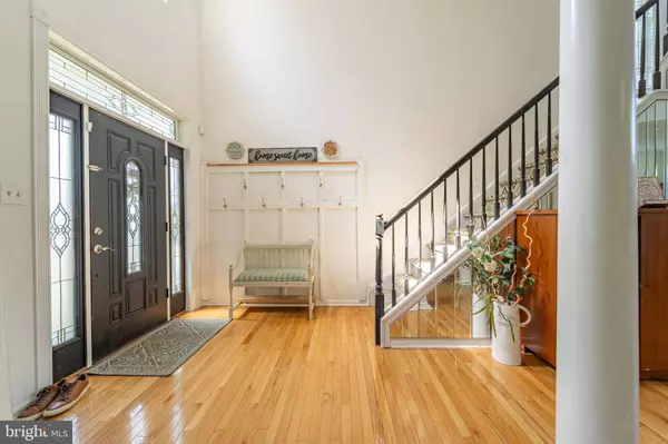 34 INVERNESS DR, Delran, NJ 08075