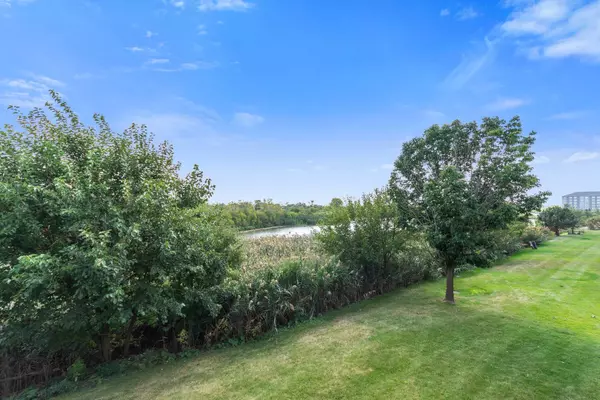 6883 Geneva DR #0, Tinley Park, IL 60477