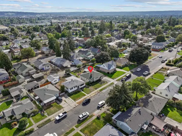 628 E Courtland Ave, Spokane, WA 99207