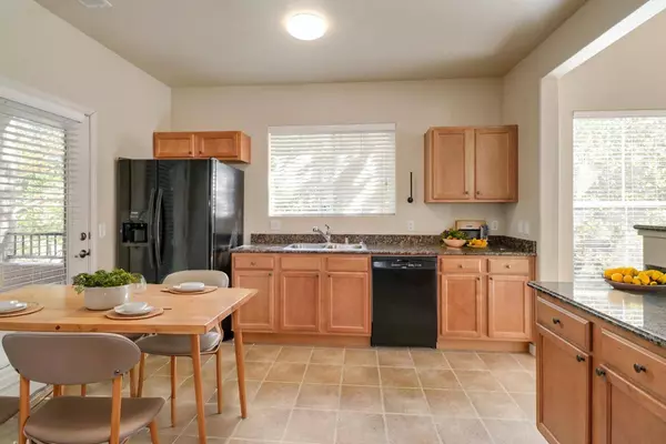 2435 Fontana ST #4, West Sacramento, CA 95691