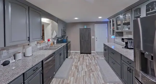 5607 Kay Dr, Milford, OH 45150