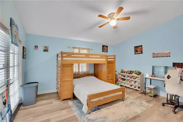 1325 5th AVE SW, Vero Beach, FL 32962