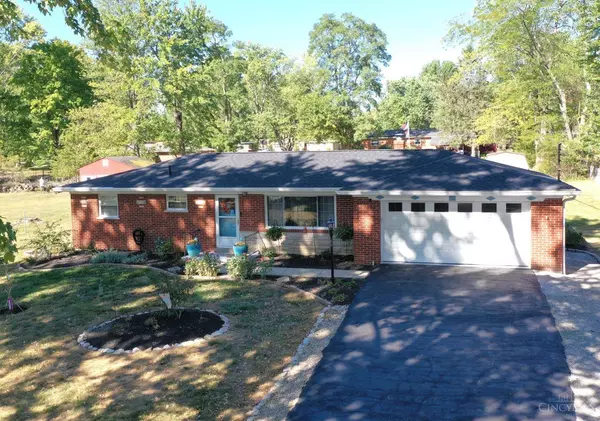 5607 Kay Dr, Milford, OH 45150