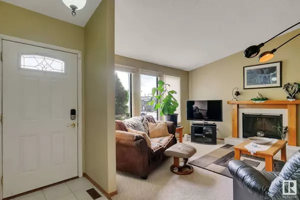 10230 173A AV NW, Edmonton, AB T5X 3X2