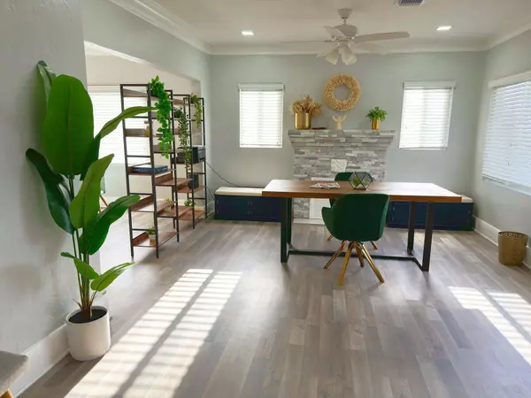 1022 State ST, West Palm Beach, FL 33407