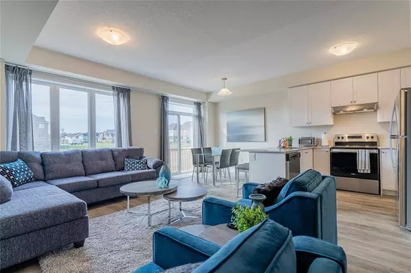 7789 Kalar Road #10, Niagara Falls, ON L2H 2Y6