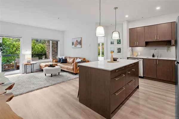 286 Wilfert Rd #102, View Royal, BC V9C 0H6