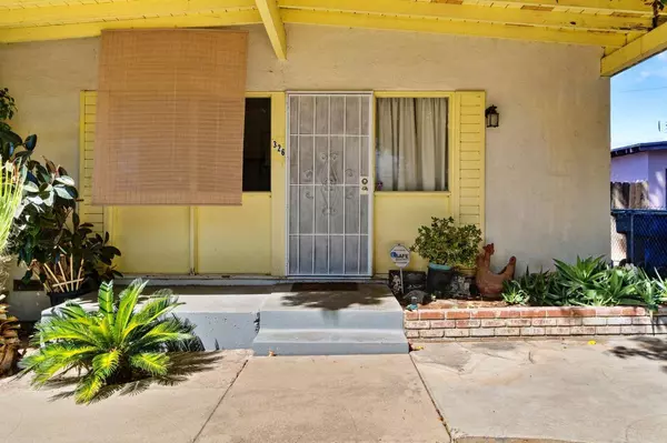 326 W Strother Avenue, Fresno, CA 93706