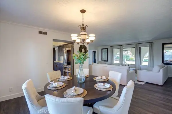 645 Foxenwood DR, Santa Maria, CA 93455