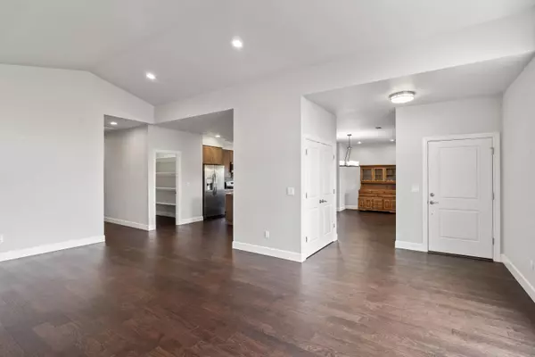 451 Haskell ST, Central Point, OR 97502